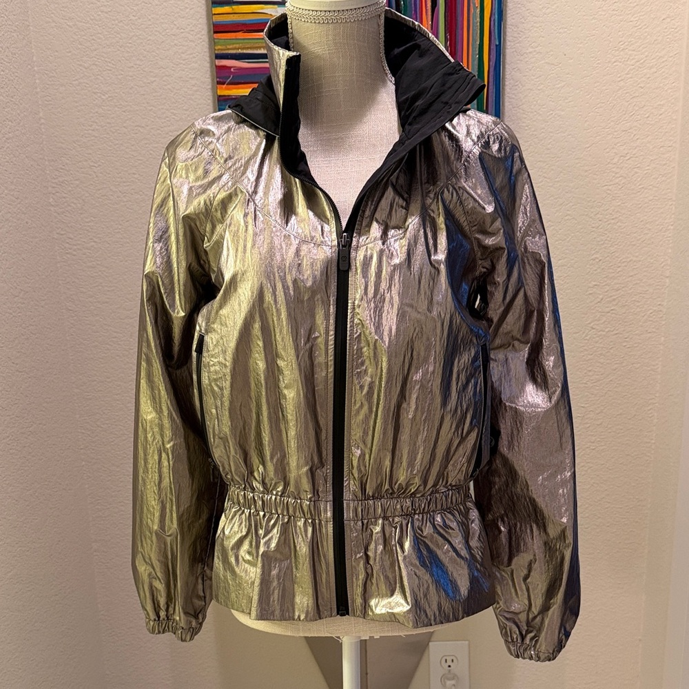 lululemon athletica Silver Jacket
